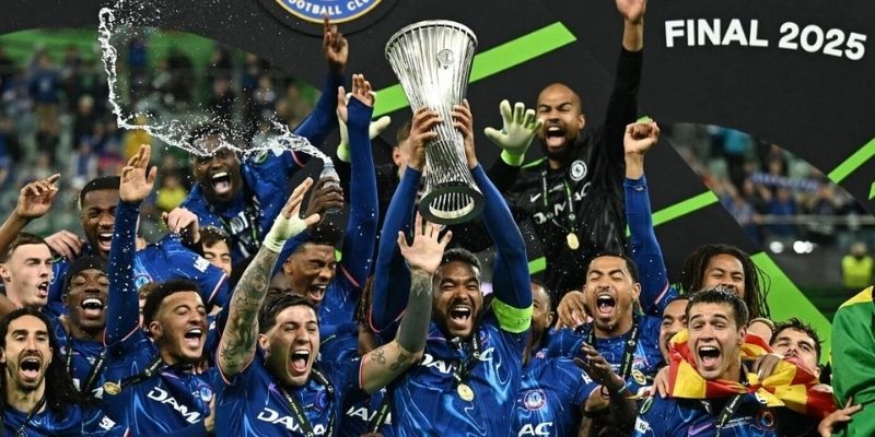 Những đội bóng gây tiếng vang ở Europa League